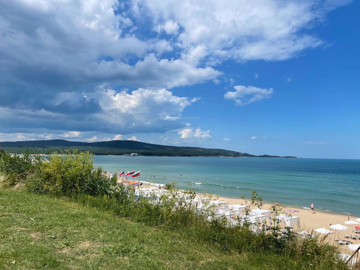 Studios Sea View Primorsko Buitenkant foto